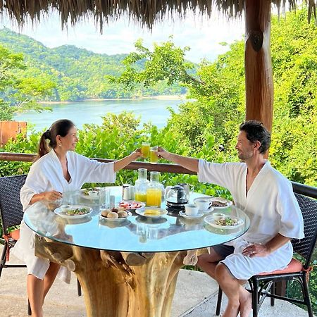 Isla Chiquita Glamping Hotel 파케라 외부 사진