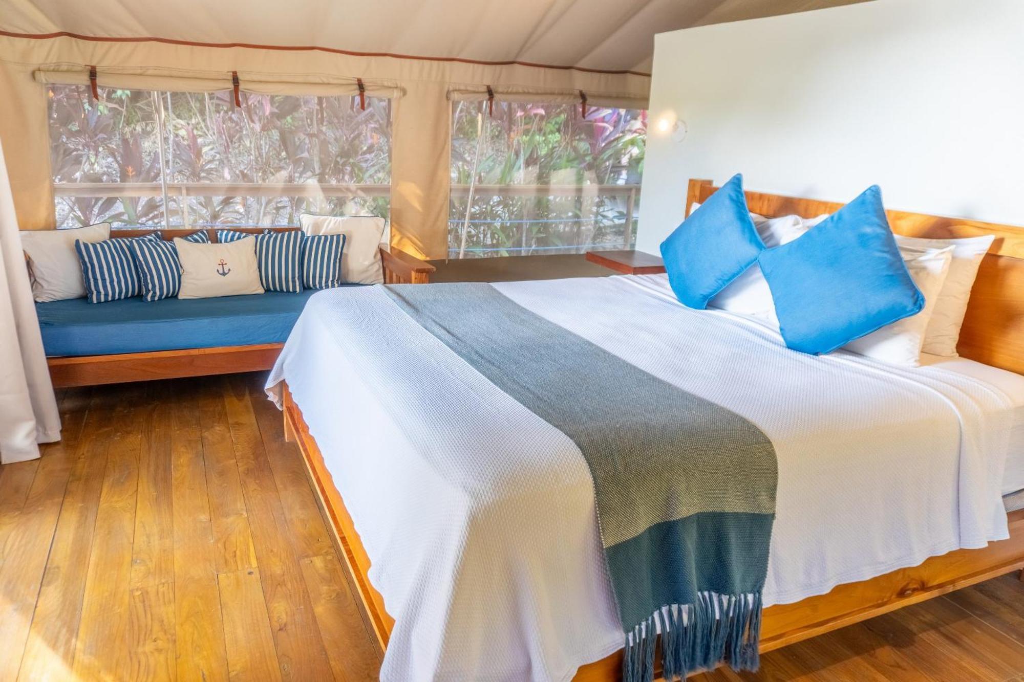 Isla Chiquita Glamping Hotel 파케라 객실 사진