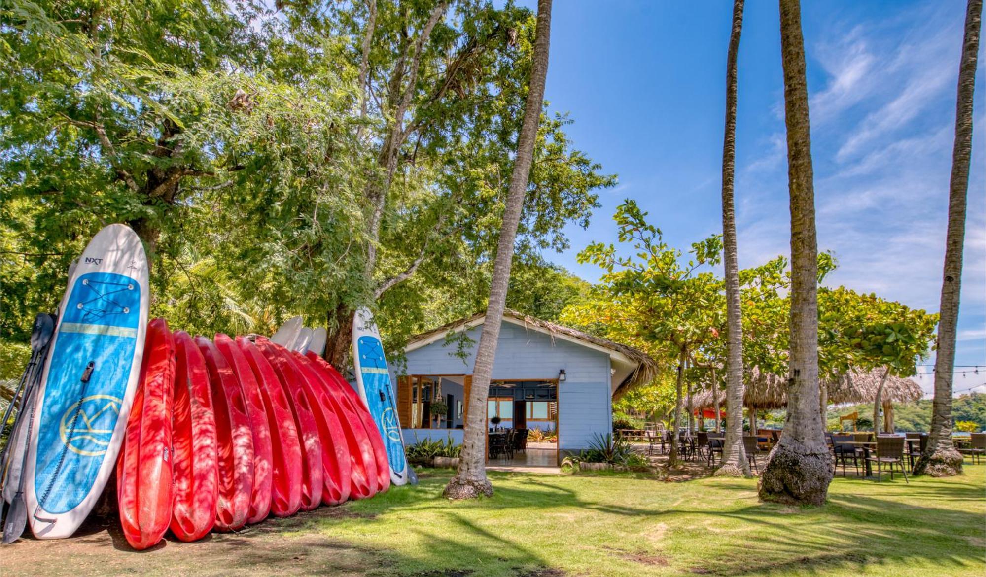 Isla Chiquita Glamping Hotel 파케라 외부 사진