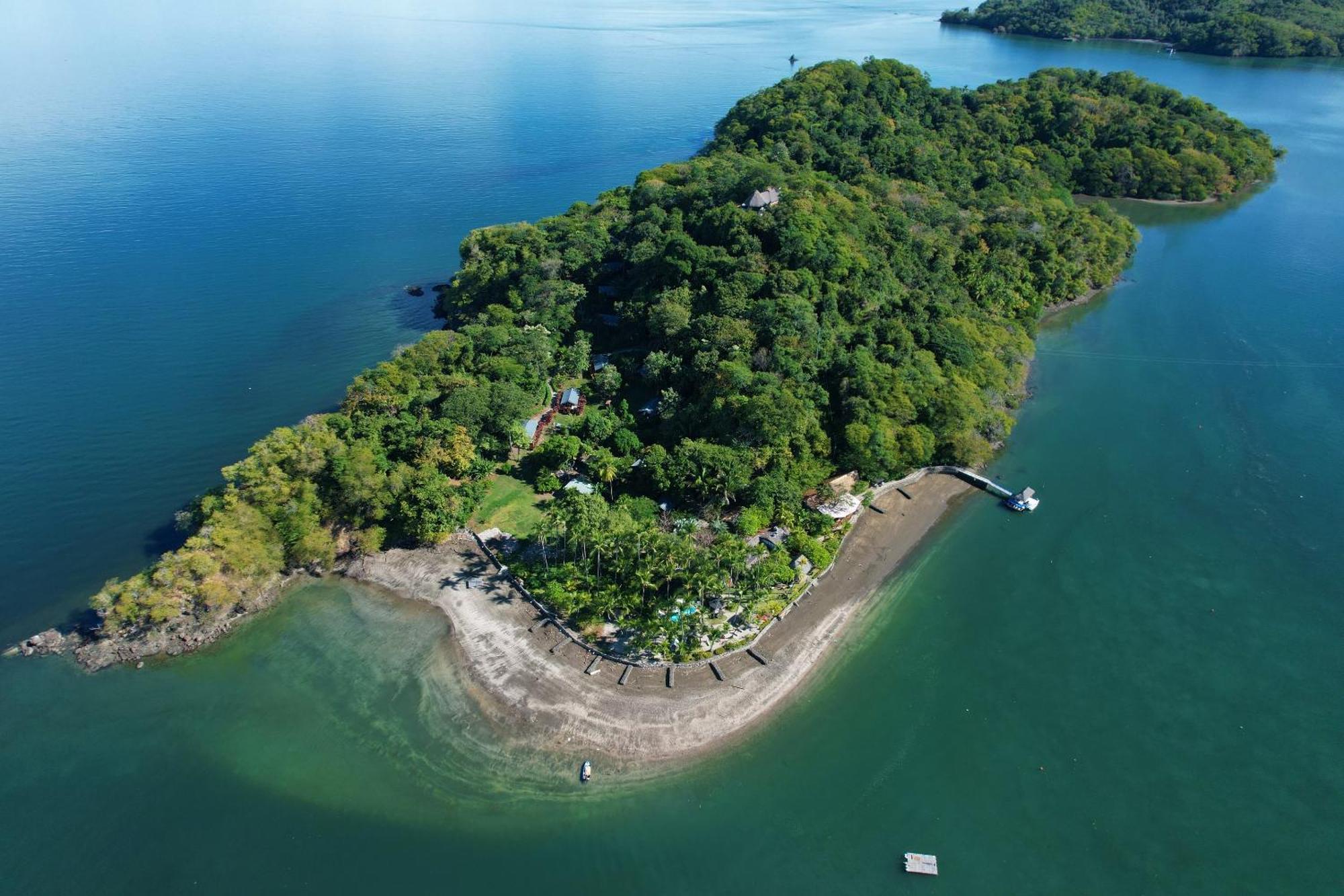 Isla Chiquita Glamping Hotel 파케라 외부 사진